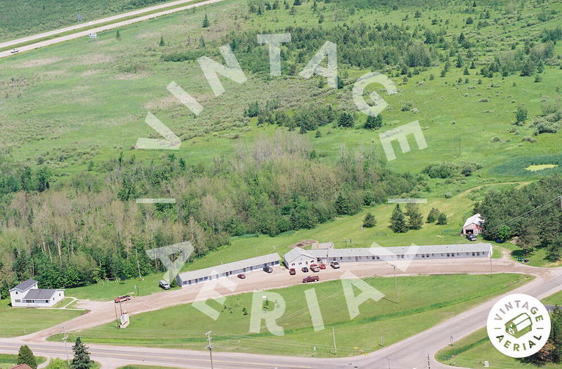 Sharolyn Motel & Restaurant - 2001 Aerial
